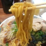 博多とんこつ 天神旗 - 鶴醤　麺リフト