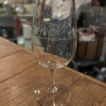 マルカン - 手に持ってるのはソーセージだって。