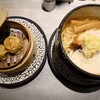 人類みな麺類とエスサワダ