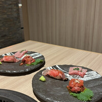 近江うし 焼肉 にくTATSU 青山本店 - 