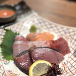 炉端とホルモンと串焼きとおでん とっとっと - 