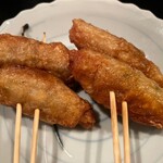 焼き鳥 貴家 - 鶏皮ギョウザ