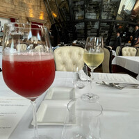 RESTAURANT DAZZLE - 