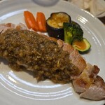 キッチン ブルー グローブ - 反対側から、細長いロースソテー