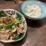 姫路おでん 地料理 居酒屋 じごろ小廣 - 播州名物「ひねポン」にポテトサラダ
