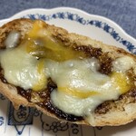 ヨークベニマル - バゲットは「海苔チーズ焼き」に…