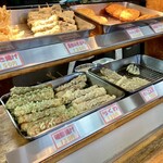 さか枝うどん - 揚げ物もおいしいよ