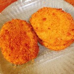 惣菜 久野屋 - コロッケ　1個90円税込