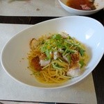 Little cucina Yume - 萩の甘ダイと青菜とカラスミのパスタ