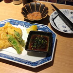 青ヶ島屋 - 塩辛＆あん肝の唐揚げ