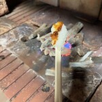 高峰温泉 - 暖炉で炙っていただきます