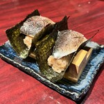 産直さばと青魚 伏見あおい - 一口炙りさば海苔巻き ¥500/1個
