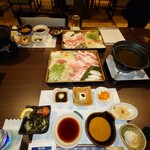 百年古家 大家 - 