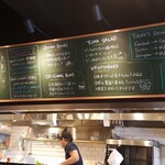 ダグズ・バーガー 宮古島本店 - 