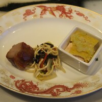 全聚徳 銀座店 - 前菜三種の盛り合わせ