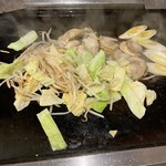 one big family 鉄板マン - 