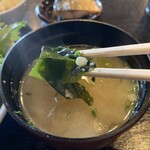 電気食堂 - 味噌汁の具
