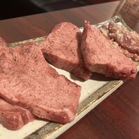 焼肉ギュウミー - 