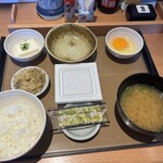 やよい軒 - 料理写真: