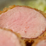 厚切りレアとんかつ やまとん - 