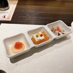 鮨 やまけん - 前菜三種盛り。美味し。