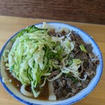 手打ちうどん しん堀 - 肉うどん中550円