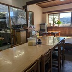 手打ちうどん しん堀 - 店内