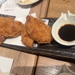 虎連坊 - 酒粕チーズのハムカツ