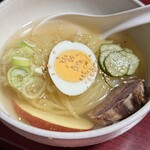 味楽苑 - 冷麺ハーフ550円