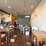 cafe verb - 内観 ①