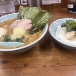 武蔵家 成増店 - 