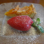 フォセッタ - 愛媛産ブラッドオレンジのタルト・フランボワーズのソルべ