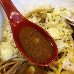 拉麺大公 - 【限定】濃い旨 焼き味噌ラーメン、スープ