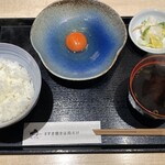 すき焼き ちかよ - ご飯セット(玉子を溶いてお待ちください)