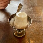 スパイス・ツリー - 相棒の愛してやまない、自家製クルフィ