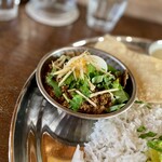 スパイス・ツリー - 定番のマトンのキーマとネパール山椒　コイツも堪らなく好き