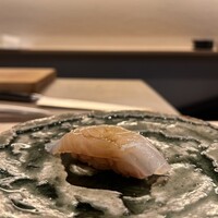 梅田 鮨 よこ田 - 