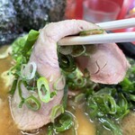 ラーメン 杉田家 本店 - 