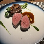 NIPPONIA HOTEL 大洲 城下町 - 牛ヒレステーキ。　付け合わせの大洲原木椎茸のハンバーグのようなものが、とても美味しかった。