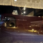 NIPPONIA HOTEL 大洲 城下町 - 外にはライトアップされた大洲城が。