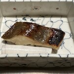 徳ㇵ本也 - ホッケの味噌漬け