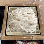 温井製麺 うどん処 ぬくい - ツルッとした冷たいうどんです。
