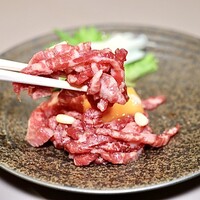 焼肉 それいけ精香園 - 精香園の特選ユッケ