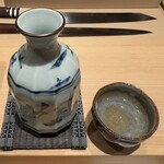 神田錦町 鮨たか晴 - 酒器（姿 初すがた 純米吟醸 無濾過生原酒）