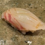 神田錦町 鮨たか晴 - 鯛