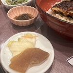 うなぎ家 敏 - 奈良漬も美味しい( *˙ω˙*)و ｳﾏｲ!