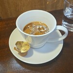 キッチン ブルー グローブ - ホワイトコーヒーへ