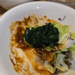 キッチン ブルー グローブ - わかめと食べ進め