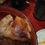 炭火焼豚丼柏家 - 