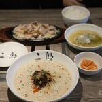 焼肉&手打ち冷麺 二郎 KANAYAMA - 